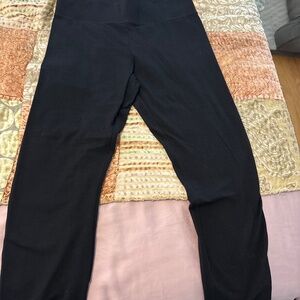 Hue black leggings